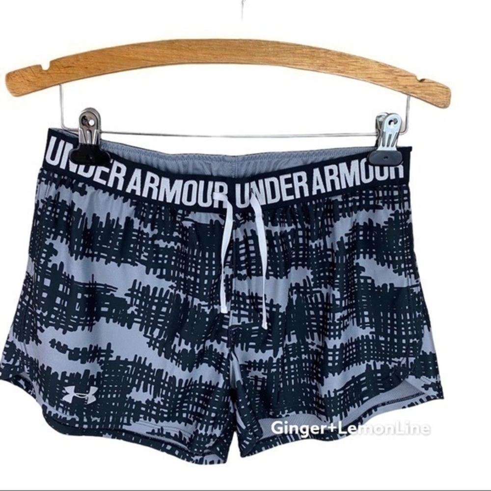 Under Armour Women’s Active Sport short size S
